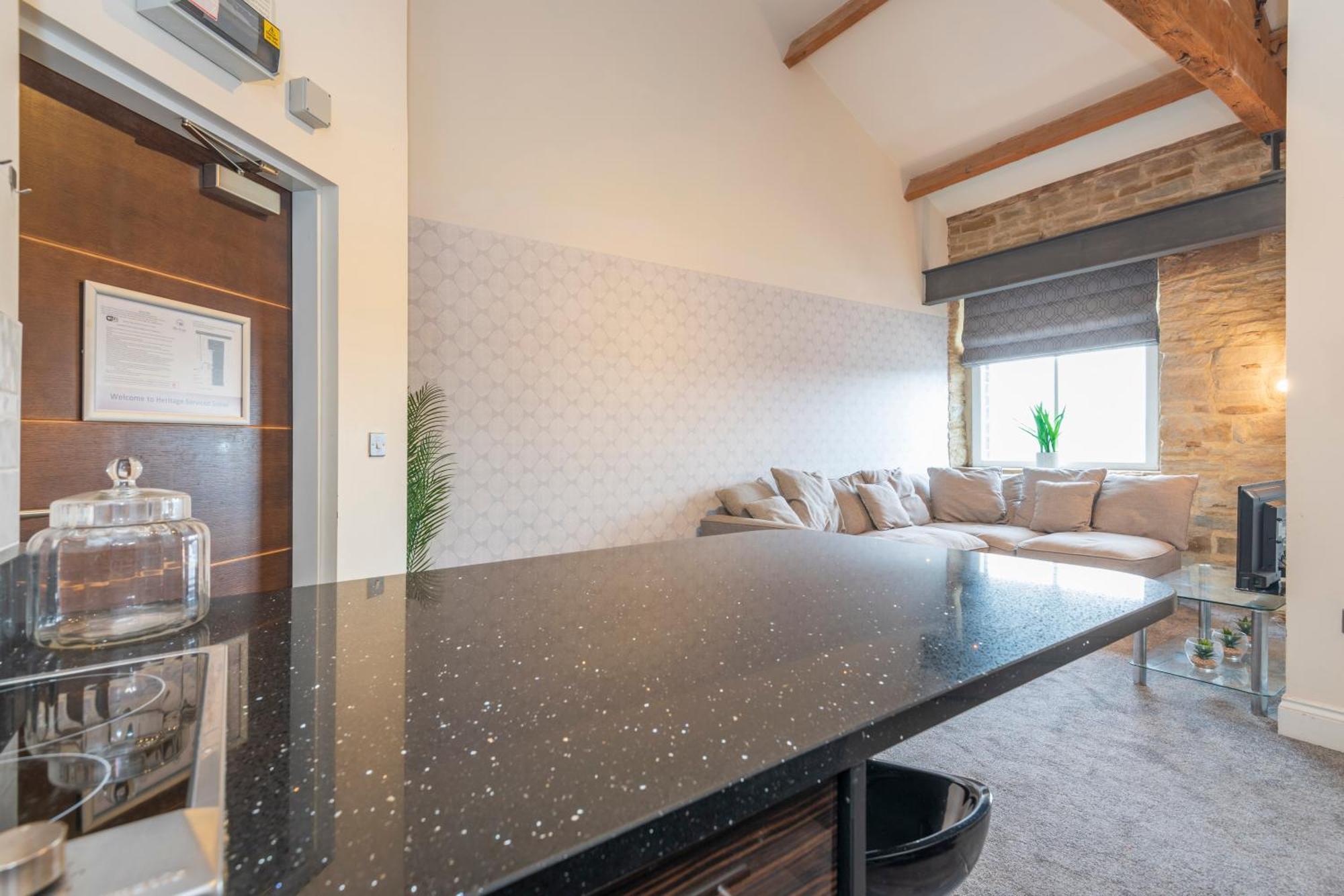 Heritage Serviced Suites - Serviced Apartments Huddersfield Bilik gambar